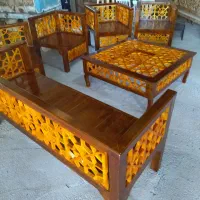 رنگکاری درب چوبی و مبلمان|خدمات پیشه و مهارت|آران و بیدگل, |دیوار