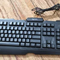 کیبورد گیمینگ حرفه ای با نور پردازی ویژه