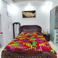 تخت دو نفره (چوب)