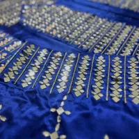 دوخت انواع لباس‌های مجلسی سنگی