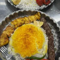 کمک اشپز یا وارد به کار رستوران