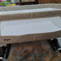 گهواره وتخت کنار مادر زویه