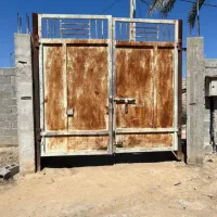 درب حیاط ۳*۳ونفر رو یک متری|مصالح و تجهیزات ساختمان|آبپخش, |دیوار