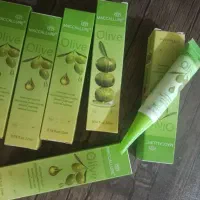 کرم دورچشم و ماسک صورت و چشم