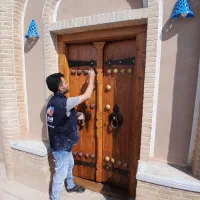 تعمیرات‌ولکه‌گیری‌ونقاشی‌ساختمان