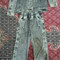 لی کت شلوار