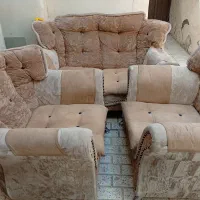 مبل ۴نفره کارکرده تمیز|مبلمان خانگی و میز عسلی|مشهد, امیر|دیوار