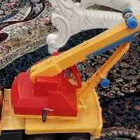 اسباب بازی جرثقیل