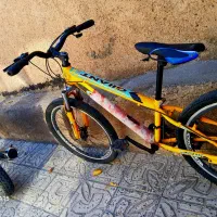 دوچرخه ۲۴ Giant|دوچرخه، اسکیت، اسکوتر|هشترود, |دیوار