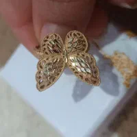 انگشتر پروانه