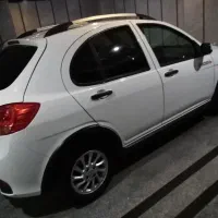 راننده با ماشین کوییک