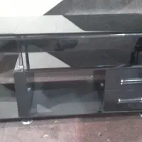 میز تلویزیون شیشه ای