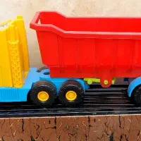 کامیون  سالم و خوشگل