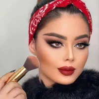 خدمات میکاپ و شینیون