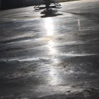 بتن ریزی کف با ماله پروانه