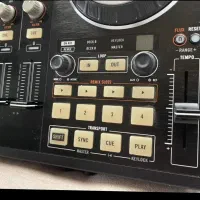 یک عدد دستگاه دیجی s4 ویک‌عدد لب تاپ لنوو هارد کیس