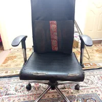 صندلی اداری با پشتی طبی