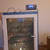 دستگاه جوجه کشی