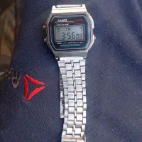 ساعت معاوضه با کیف لب تاب