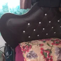 تخت یک نفره سالم با تشک و همه وسایلاش|تخت و سرویس خواب|خمام, |دیوار