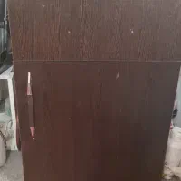 فروش دو میز مطالعه و کامپیوتر و یک میز دو کشوی