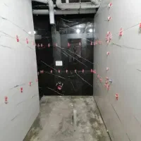 نصب کاشی و سرامیک   و نصب سنگ پله با بهترین کیفیت