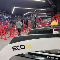 استخدام و همکاری با مربی آقایان