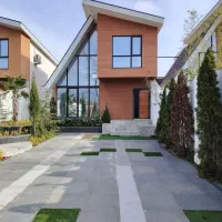 ویلای-شهرکی-با-نمای-مدرن-متفاوت
