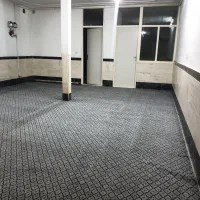 زیرزمین دوخوابه با آشپزخانه اوپن