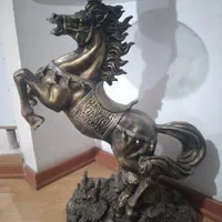 مجسمه جای تلفن و گلدان سالم