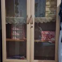 کمد،  کناره و تابلوی زیبا