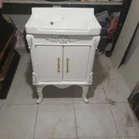 روشویی کاملا نو وتمیز