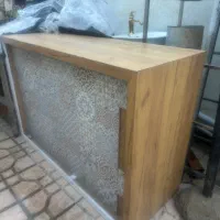 پیشخوان و ویترین ‌میز ام دی اف