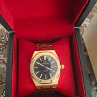 ساعت طلایی ادمار پیگه