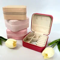 کیف جواهری|کیف، کفش، کمربند|قم, باسکول|دیوار