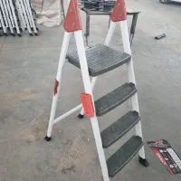 نردبان تاشوفلزی
