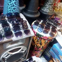 عینک آفتابی ادکلن به علت جمع کردن عطر فروشی|زیورآلات و اکسسوری|مشهد, طلاب|دیوار