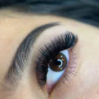 خدمات و آموزش اکستنشن مژه و کاشت مژه و لیفت