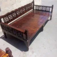 تخت سنتی شش پایه