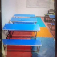 نیمکت ابتدایی در حد آک