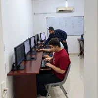 آموزشگاه کامپیوتر آریانا