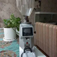 دستگاه و آسیاب صنعتی