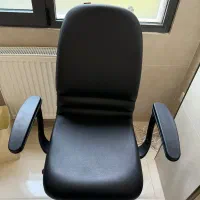 صندلی اداری|دفتر کار|شیراز, میرزاکوچک خان|دیوار