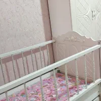 تخت و کمد|تخت و سرویس خواب|ری, شهادت|دیوار