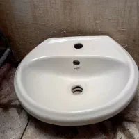 روشویی و پایه
