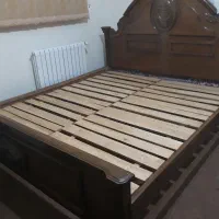 تخت دونفره چوب گردو