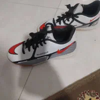 کفش فوتسال کاملا نو