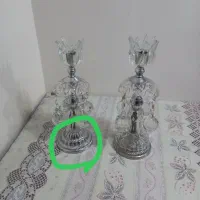 یک جفت شمعدان به فروش می‌رسد