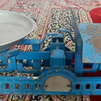 ترازو وزنه ای سنگی 30 کیلویی|کلکسیون اشیاء عتیقه|قم, شاه ابراهیم|دیوار