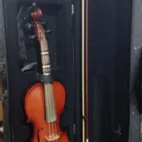 ویالون  v|ویولن|صدرا-فارس, فاز ۱|دیوار